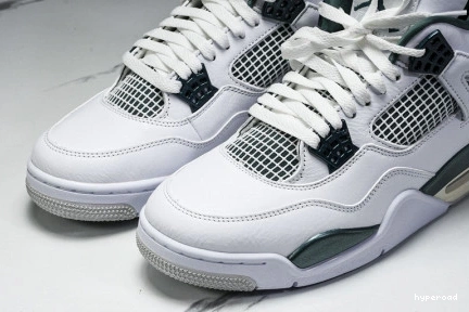 Hyperoad “Oxidized Air Green” Jordan 4 0813